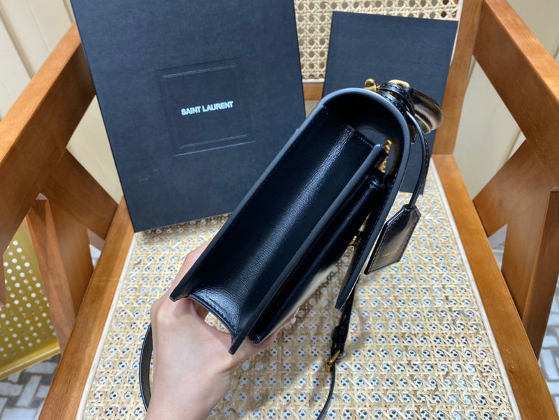 Bolsa YSL 𝙉𝙚𝙬 𝙢𝙚𝙙𝙞𝙪𝙢 𝙨𝙪𝙣𝙨𝙚𝙩 25CM