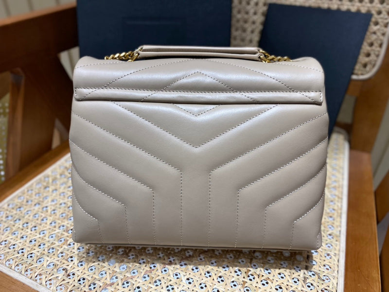 Bolsa YSL LOULOU 23CM Y