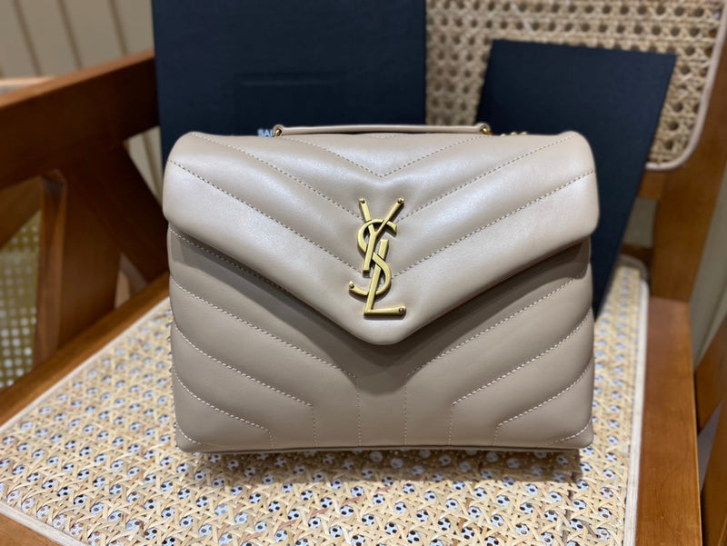 Bolsa YSL LOULOU 23CM Y
