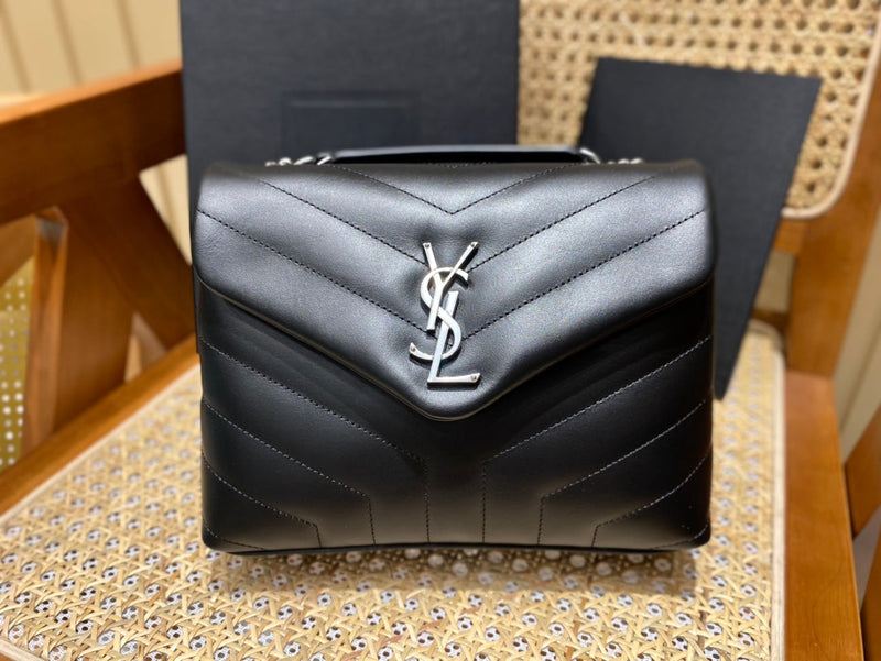 Bolsa YSL LOULOU 23CM Y