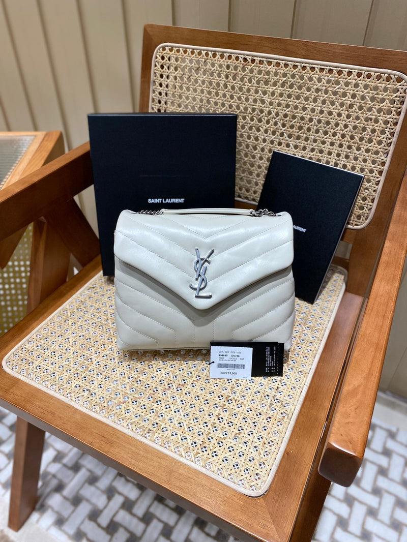 Bolsa YSL LOULOU 23CM Y