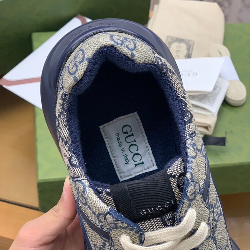 Tênis Gucci