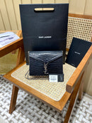 Bolsa YSL 𝑪𝒂𝒔𝒔𝒂𝒏𝒅𝒓𝒂 22CM