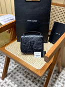 Bolsa YSL 𝑛𝑖𝑘𝑖 𝑐𝘩𝑎𝑖𝑛 𝑤𝑎𝑙𝑙𝑒𝑡