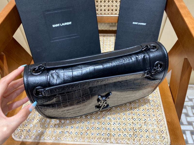 Bolsa YSL 𝐍𝐢𝐤𝐢 28𝐜𝐦