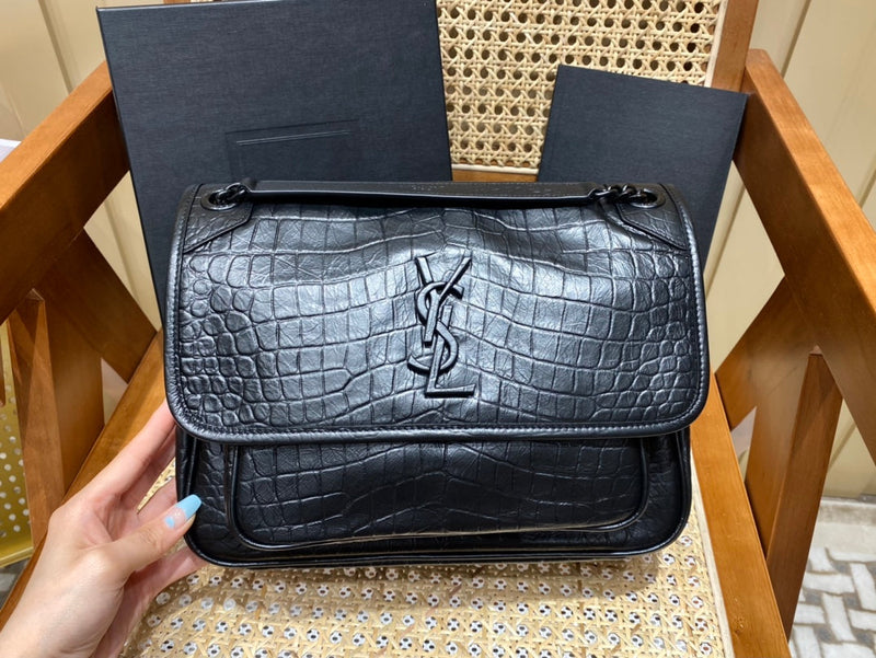 Bolsa YSL 𝐍𝐢𝐤𝐢 28𝐜𝐦