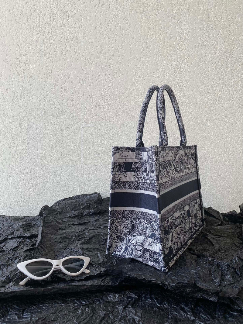 Bolsa Dior BOOK TOTE 36CM