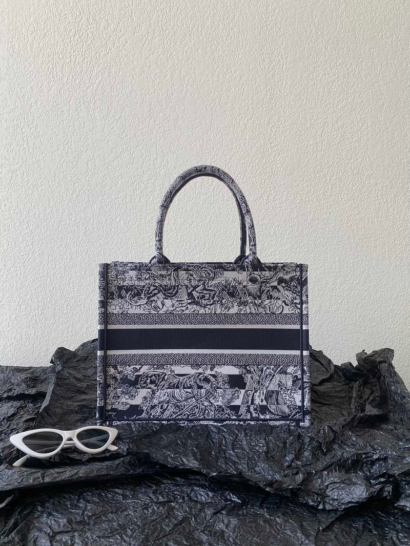 Bolsa Dior BOOK TOTE 36CM