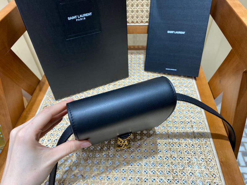 Bolsa YSL LOU 23CM