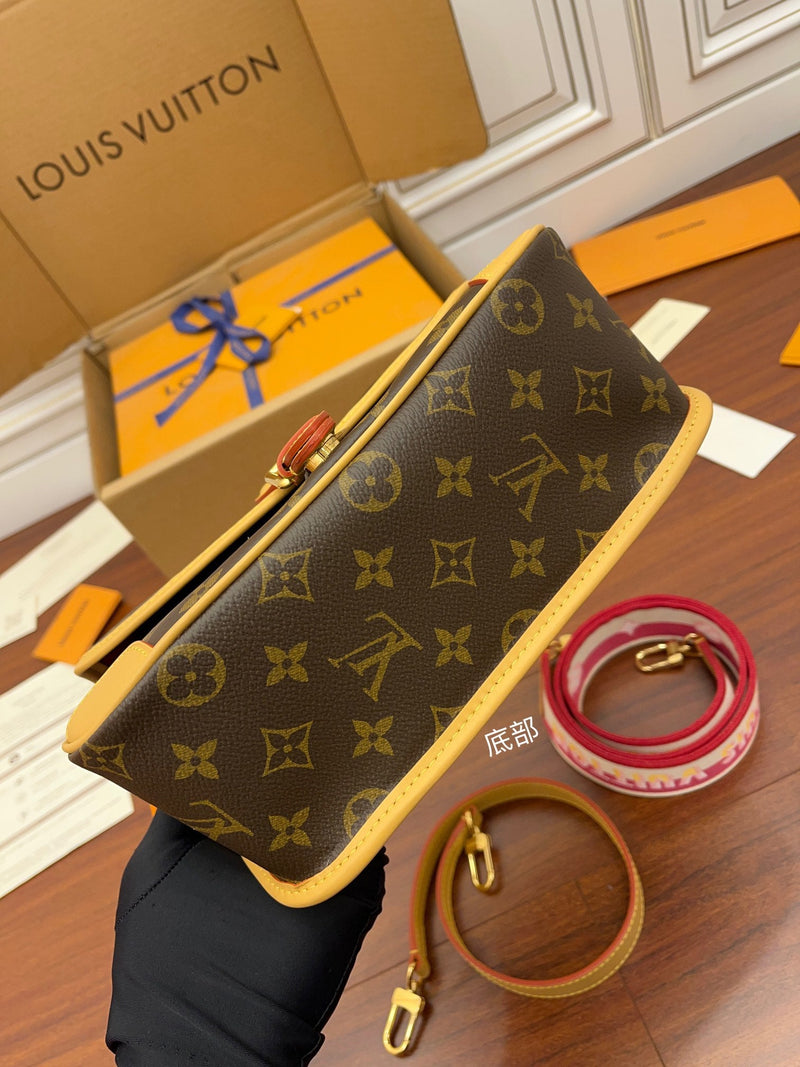Bolsa Louis Vuitton Métis Fuchsia