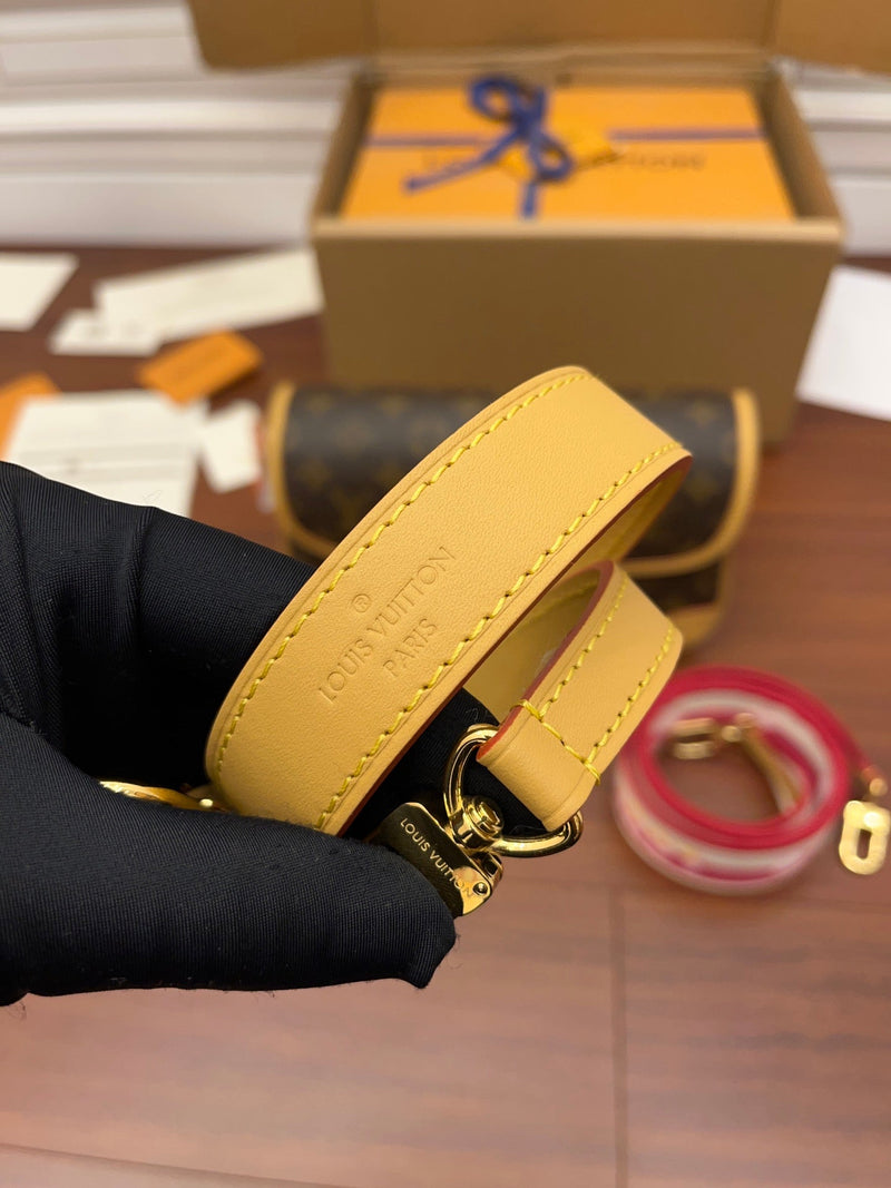 Bolsa Louis Vuitton Métis Fuchsia