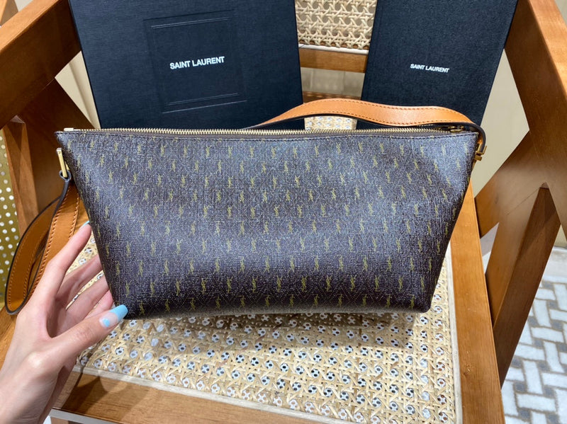 Bolsa YSL 𝗟𝗘 𝗠𝗢𝗡𝗢𝗚𝗥𝗔𝗠𝗠𝗘 36CM
