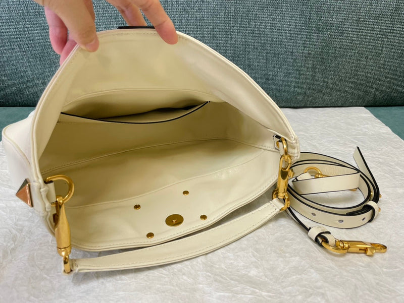 Bolsa Valentino GaravaniStudSign