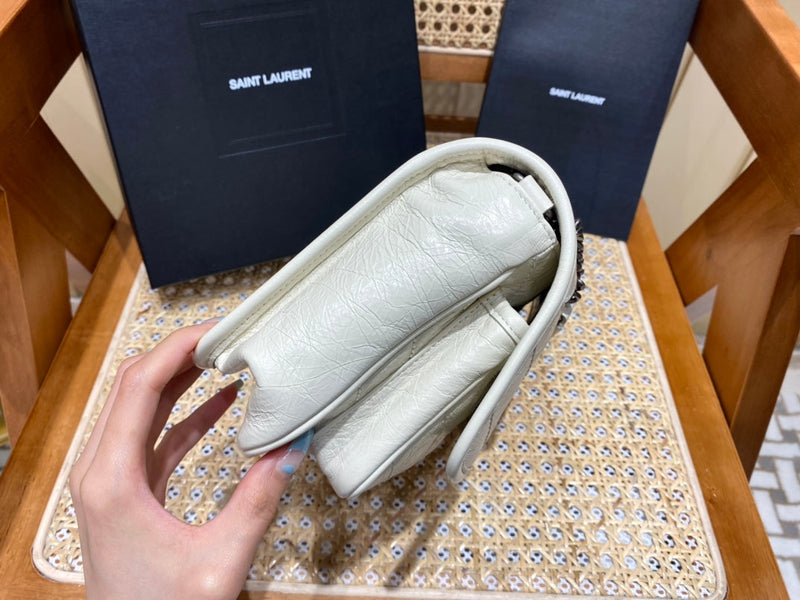 Bolsa YSL Niki 22CM