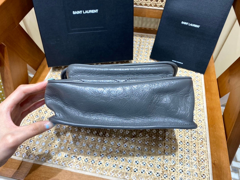 Bolsa YSL Niki 22CM