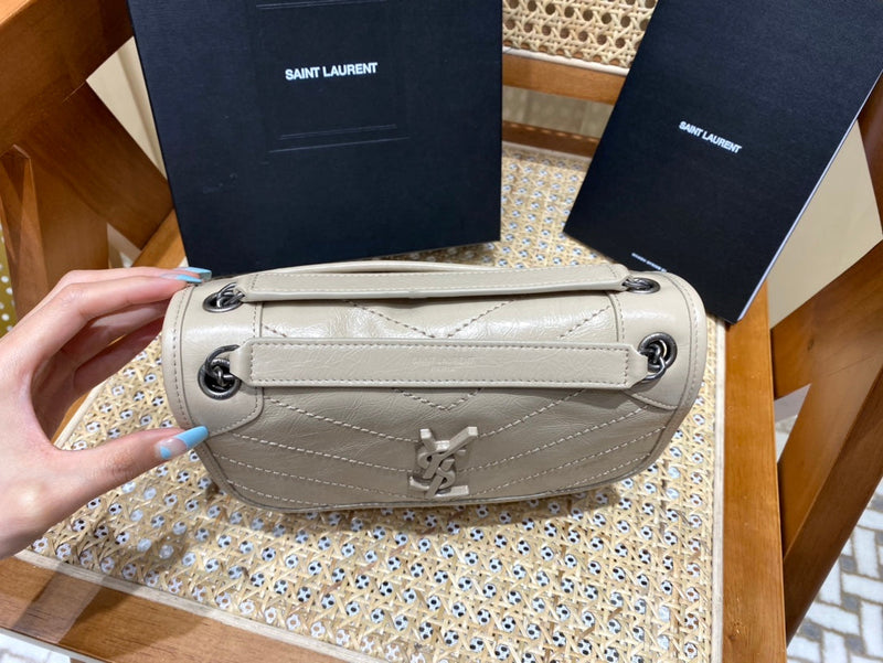 Bolsa YSL Niki 22CM