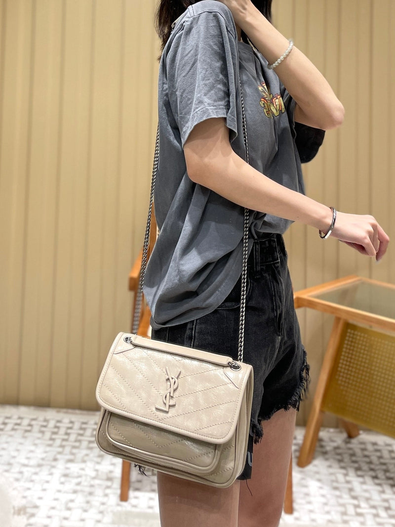 Bolsa YSL Niki 22CM