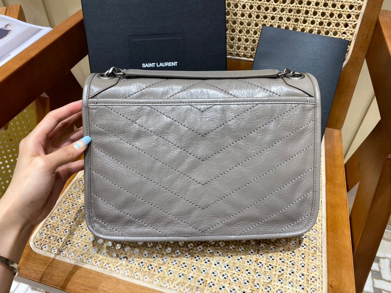 Bolsa YSL Niki 28CM