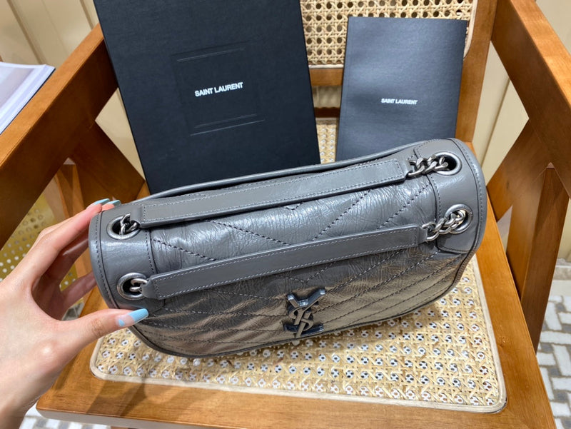 Bolsa YSL Niki 28CM