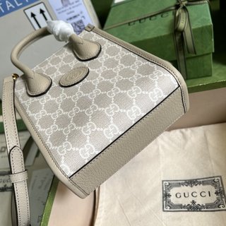 Bolsa Gucci MINI TOTE WITH INTERLOCKING