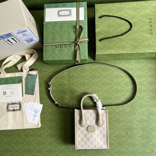 Bolsa Gucci MINI TOTE WITH INTERLOCKING
