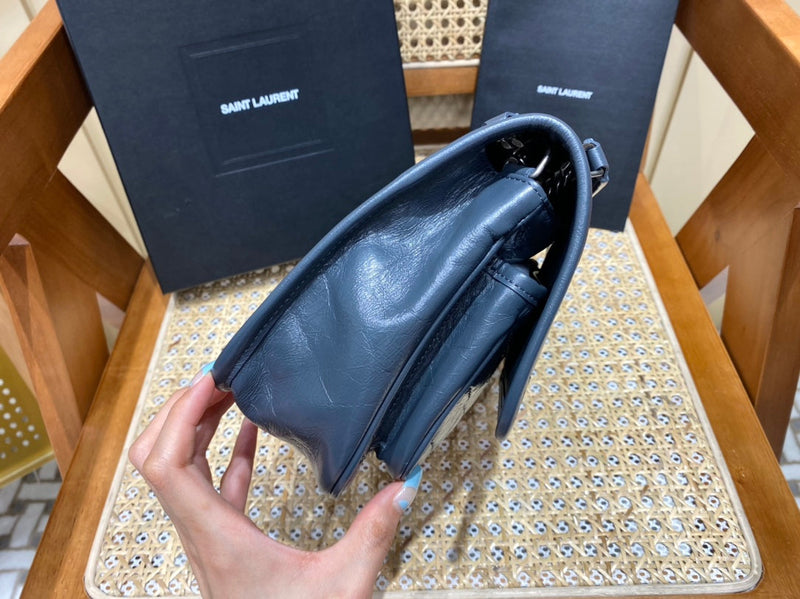 Bolsa YSL Niki 22CM