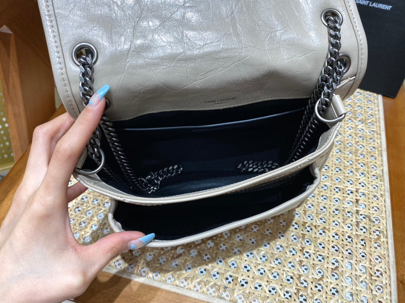 Bolsa YSL Niki 22CM
