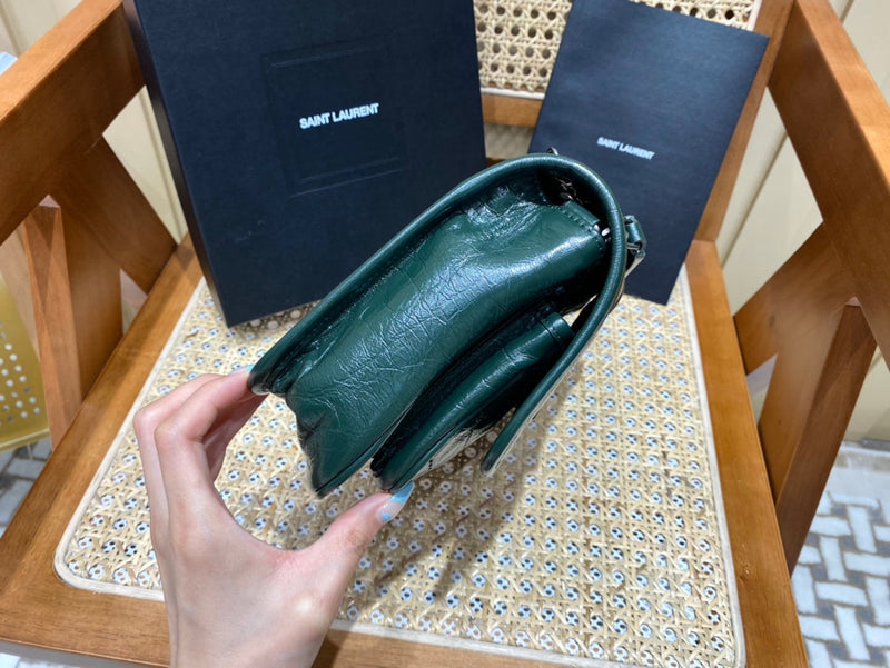 Bolsa YSL Niki 22CM