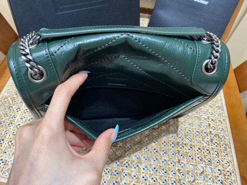 Bolsa YSL Niki 22CM