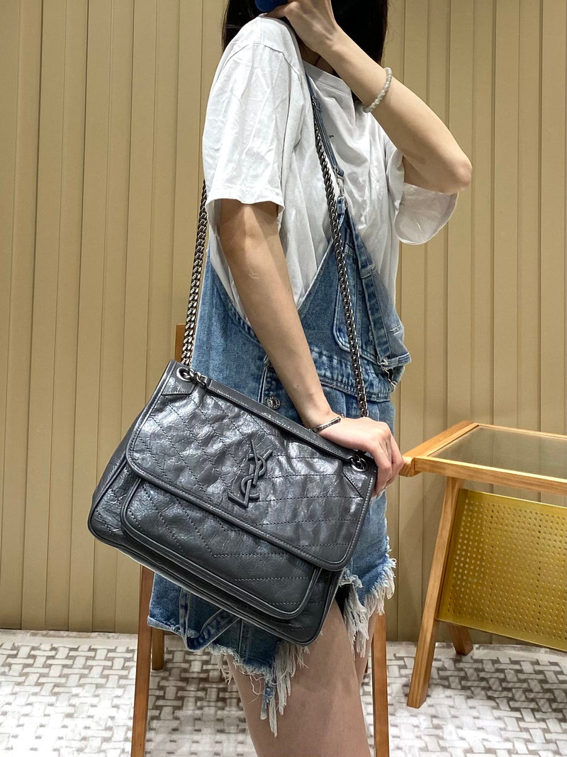 Bolsa YSL 𝐍𝐢𝐤𝐢 28𝐜𝐦