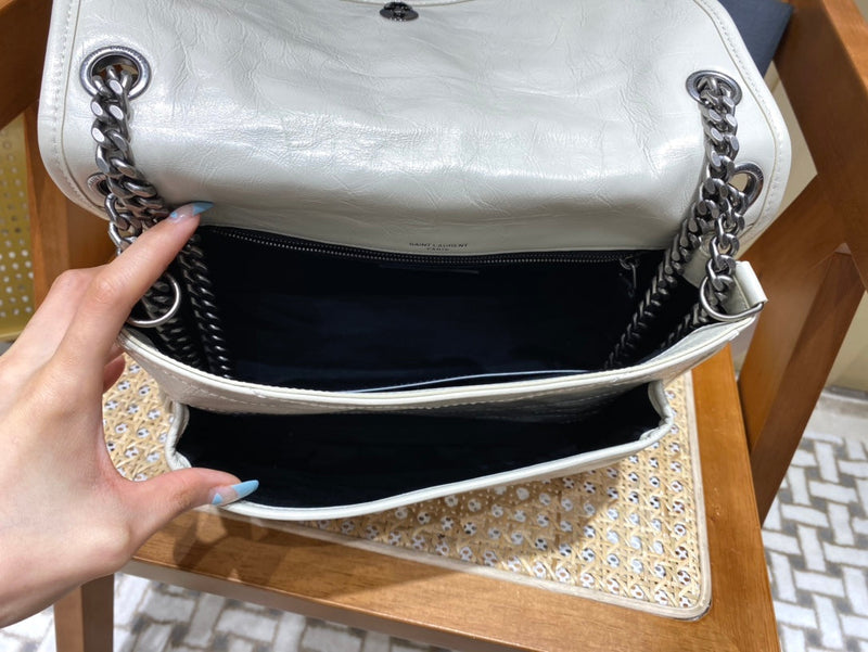 Bolsa YSL 𝐍𝐢𝐤𝐢 28𝐜𝐦
