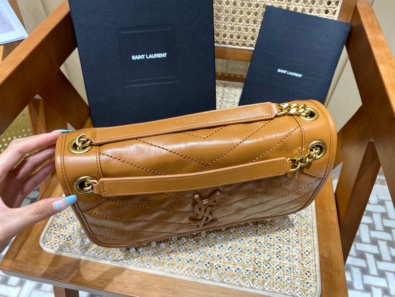 Bolsa YSL 𝐍𝐢𝐤𝐢 28𝐜𝐦