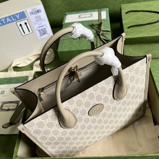 Bolsa Gucci SMALL TOTE WITH INTERLOCKING