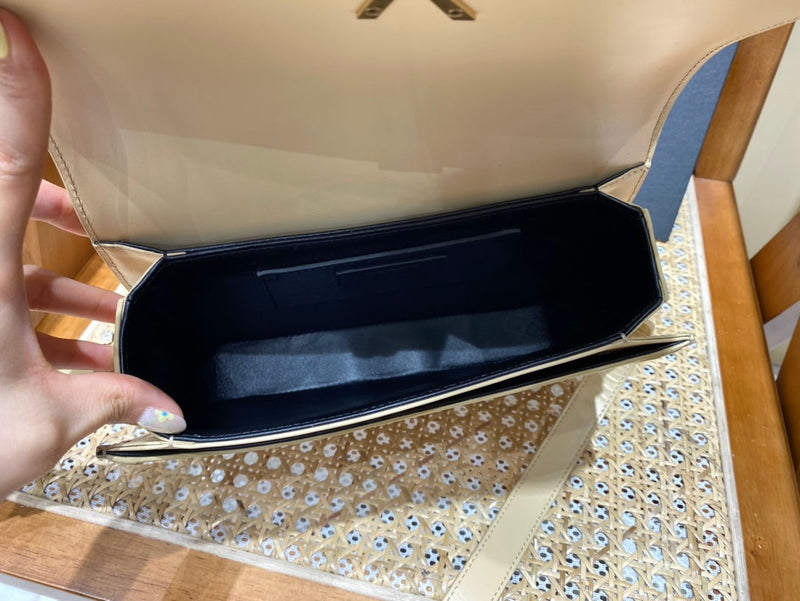 Bolsa YSL Solferino BOX 23CM