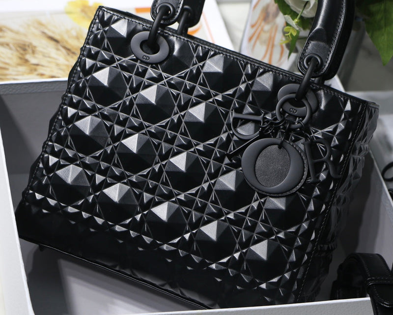 Bolsa Dior MEDIUM LADY DIOR BAG