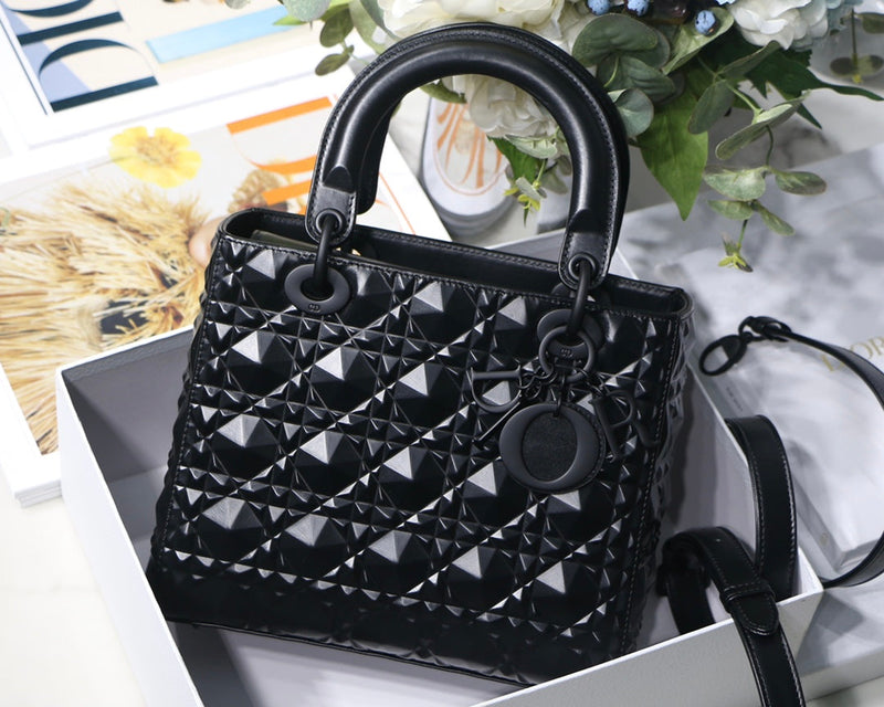 Bolsa Dior MEDIUM LADY DIOR BAG