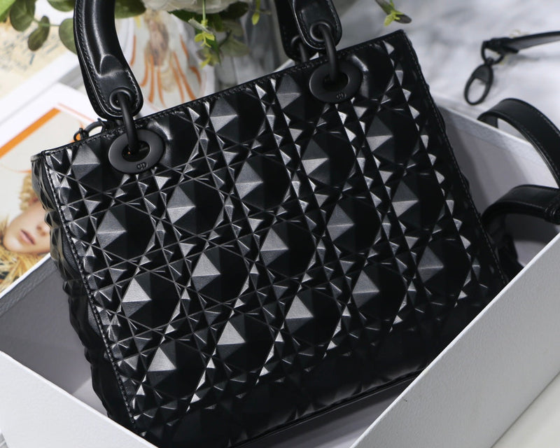 Bolsa Dior MEDIUM LADY DIOR BAG