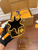 Bolsa Louis Vuitton  Nano Noé