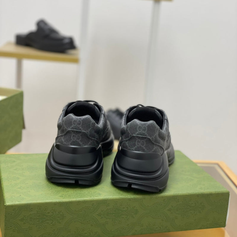 Tênis Gucci