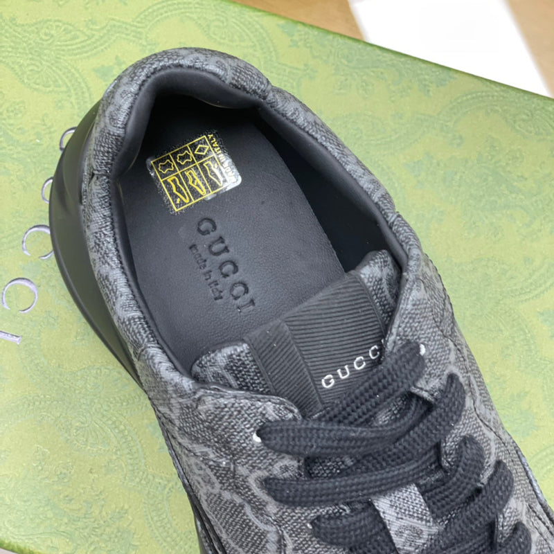 Tênis Gucci