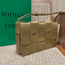 Bolsa Bottega Veneta CASSETTE 23CM
