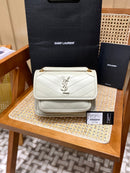 Bolsa Ysl 𝑵𝒊𝒌𝒊 𝑳𝒂𝒎𝒃 22CM