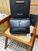 Bolsa Ysl 𝑵𝒊𝒌𝒊 𝑳𝒂𝒎𝒃 28CM