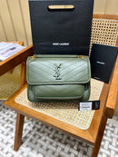 Bolsa Ysl 𝑵𝒊𝒌𝒊 𝑳𝒂𝒎𝒃 28CM