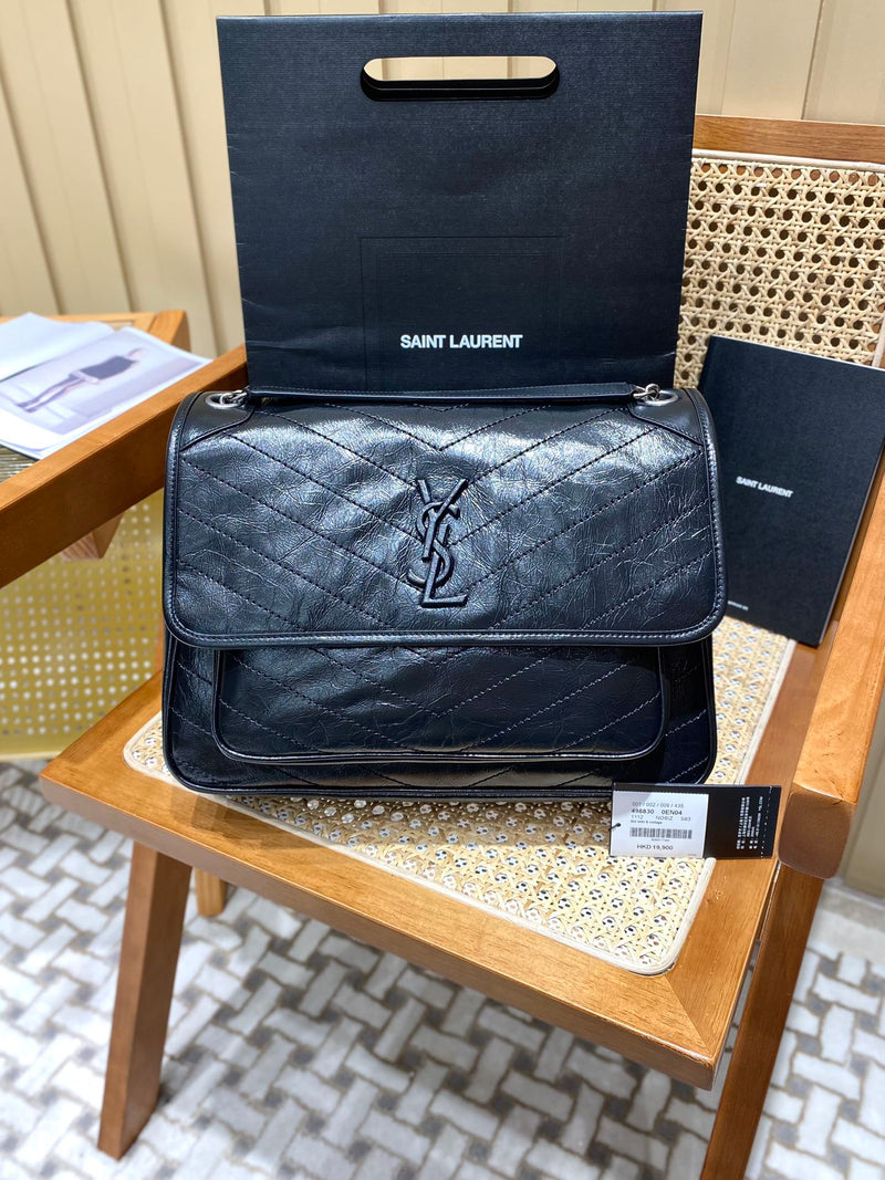 Bolsa YSL 𝑵𝒊𝒌𝒊 𝑳𝒂𝒓𝒈𝒆 𝟯𝟮𝒄𝒎