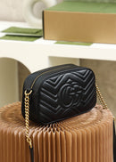 Bolsa Gucci Marmont Pequena