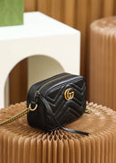 Bolsa Gucci Marmont Pequena