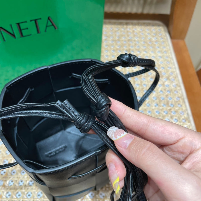 Bolsa Bottega Veneta CASSETTE 14CM