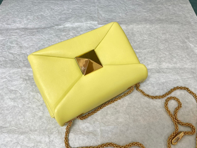 Bolsa Valentino