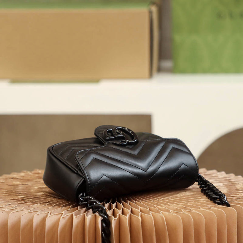 Bolsa Gucci Marmont Super Mini